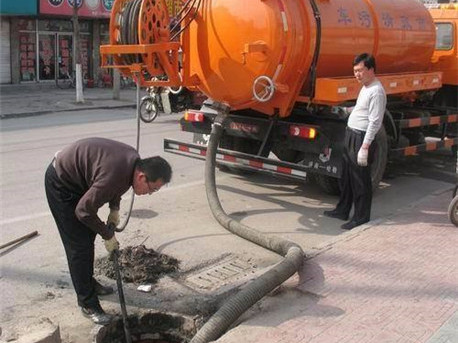 宛城清掏化粪池，健康生活从这里开始